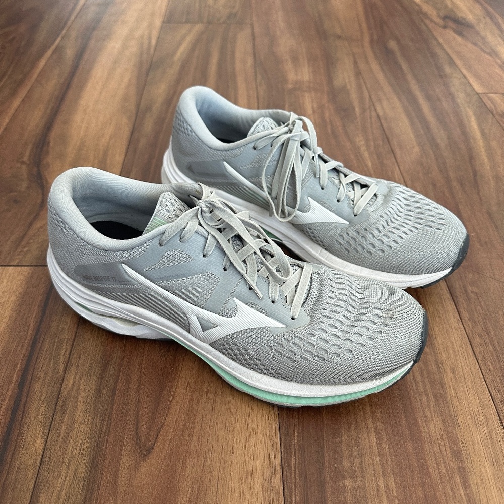 Mizuno Women's Wave Inspire 17 Running Shoes - Harbor Mist/White